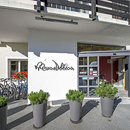 Vandrarhem By Randolins St. Moritz