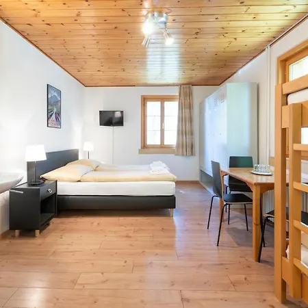 By Randolins Hostel Saint-Moritz