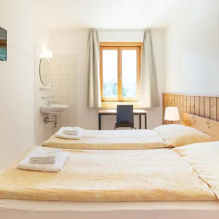 바이 란돌린스 *