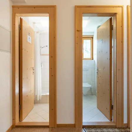 바이 란돌린스 *