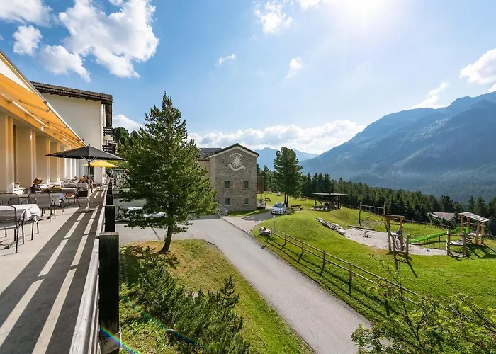 Auberge de jeunesse By Randolins *